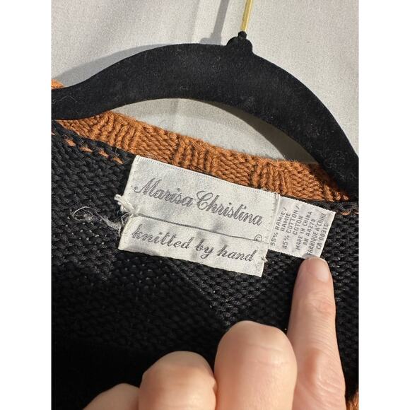 Vintage Sweater Women Small Black Grapes Fruit Handknit Cottagecore Cabin Floral - Picture 2 of 8